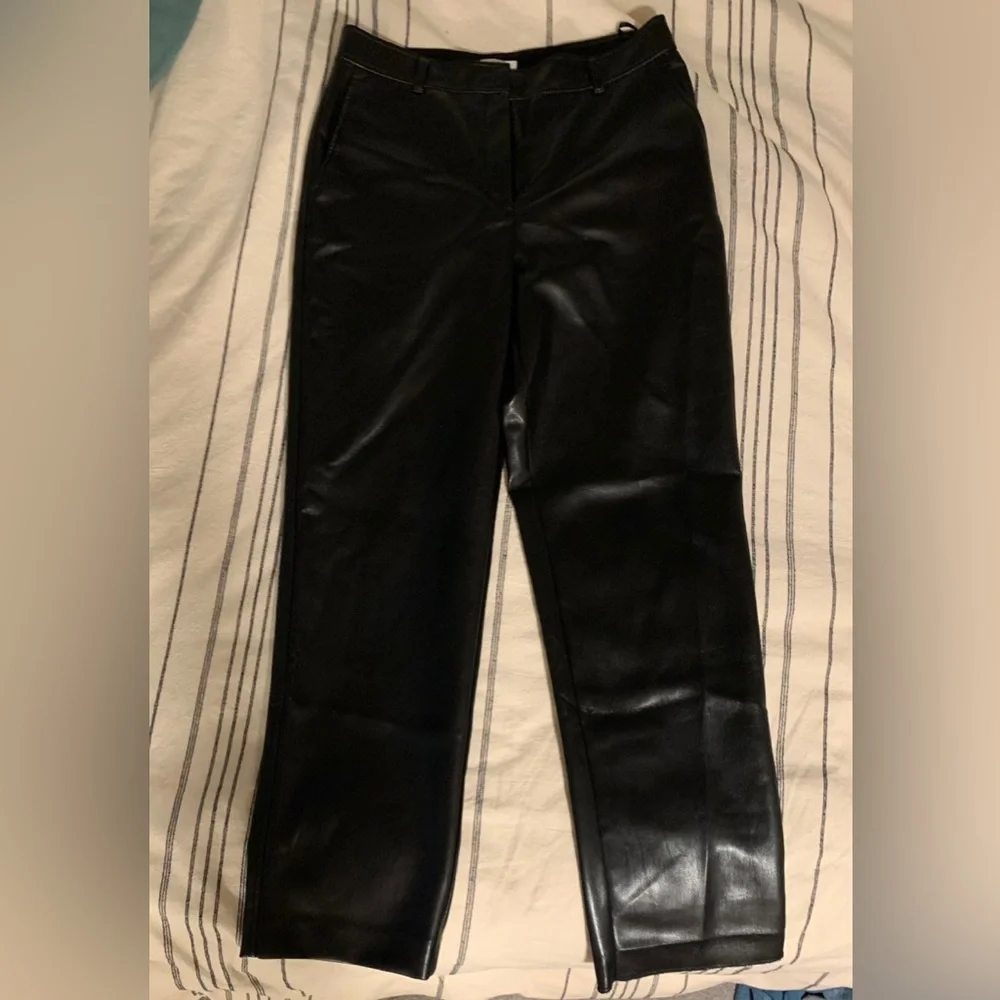 Mid Rise Vegan Leather Pant - Picture 4 of 4